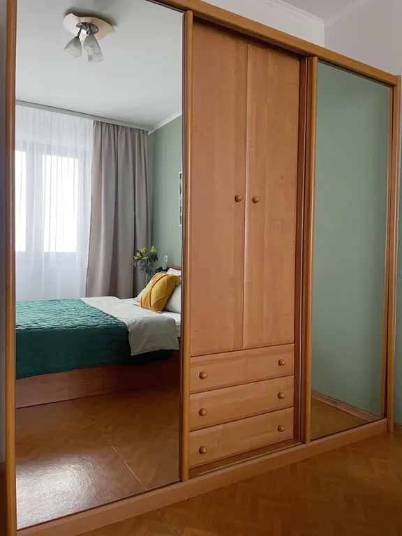 Квартира Я дома - атмосферная двухкомнатная квартира на Взлётке — Красноярск