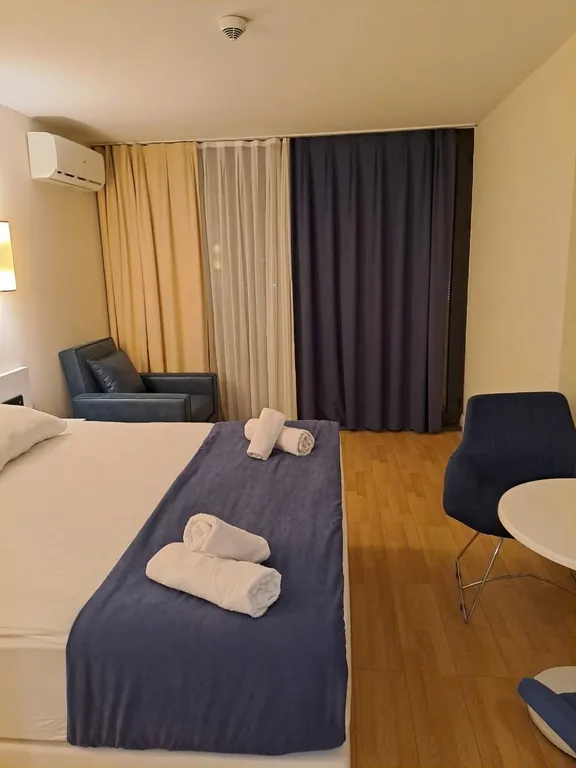 Комфортабельный апартамент с видом на море