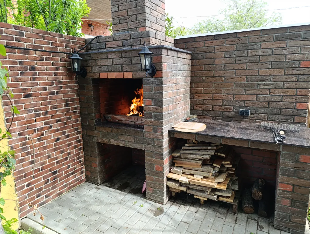 Коттедж Двухэтажный домик с зоной барбекю — Анапа