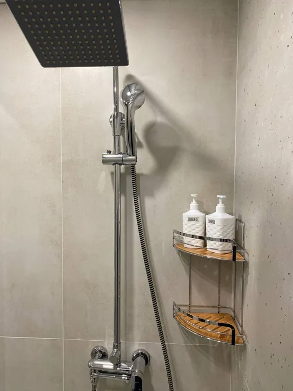 Апартаменты с собственной парковкой вблизи подъемника Горная Карусель