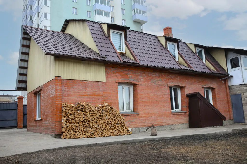 Уютный дом с баней в черте города