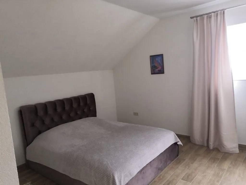 Уютный коттедж рядом с минском, с баней на дровах и бассейном