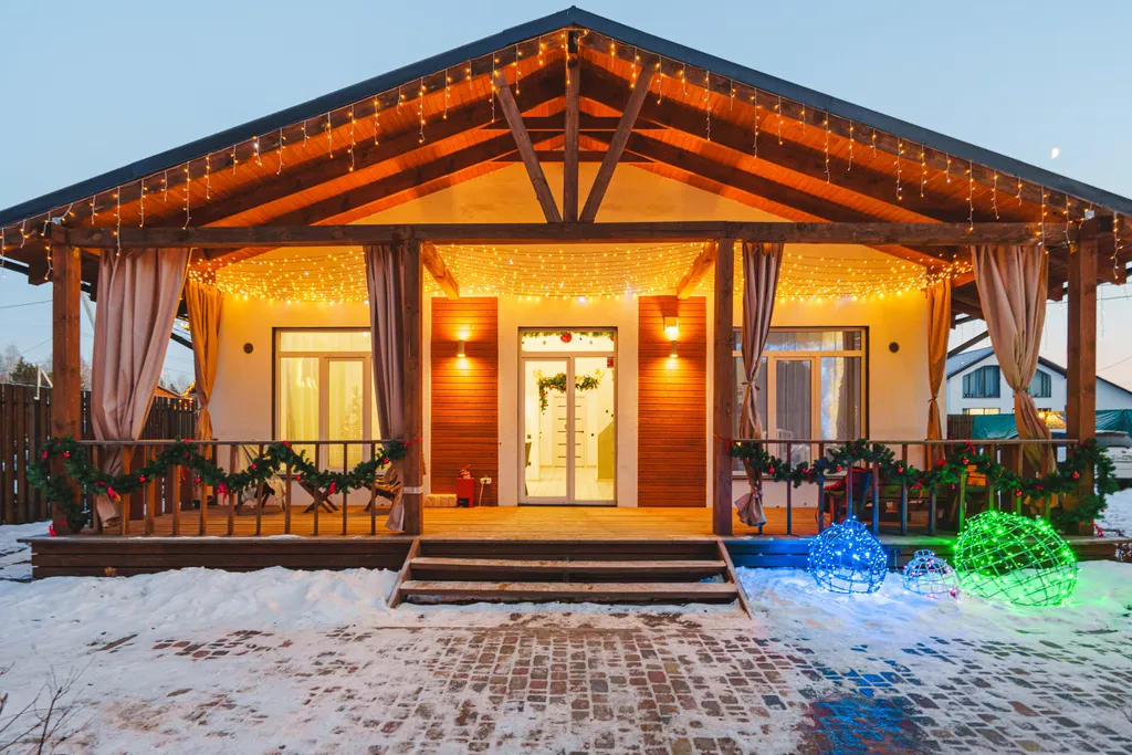 Дом с баней с выходом в лес