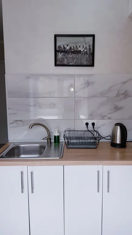 Достойная двухкомнатная квартира в самом центре города