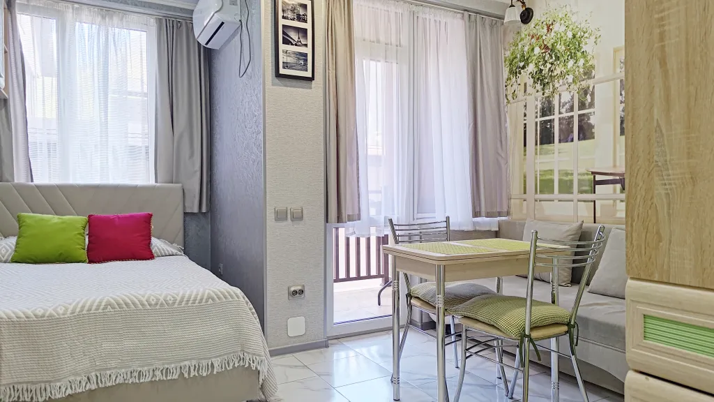 Апартамент с балконом напротив Казино