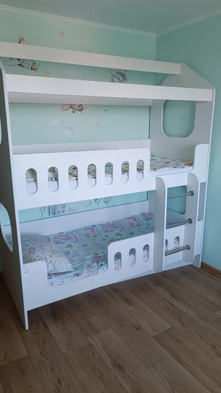 Уютная двухкомнатная квартира семейного типа в центре Белокурихи