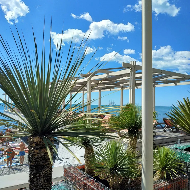 Апартаменты с видом на море и горы