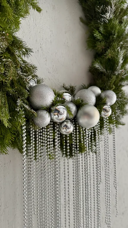 Уютный домик в кедровом лесу