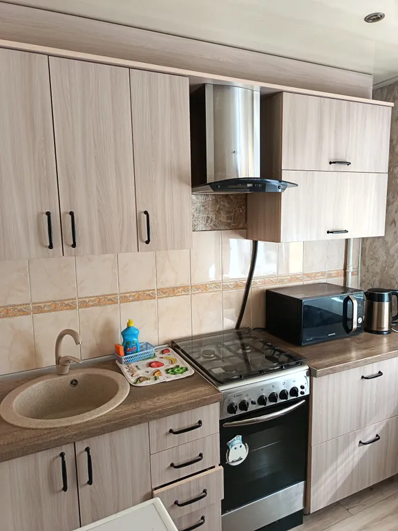 Квартира в самом центре, напротив универмага