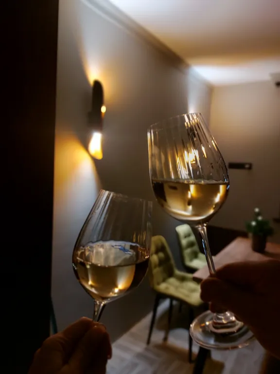 Уютный коттеж недача с бассейном и купелью