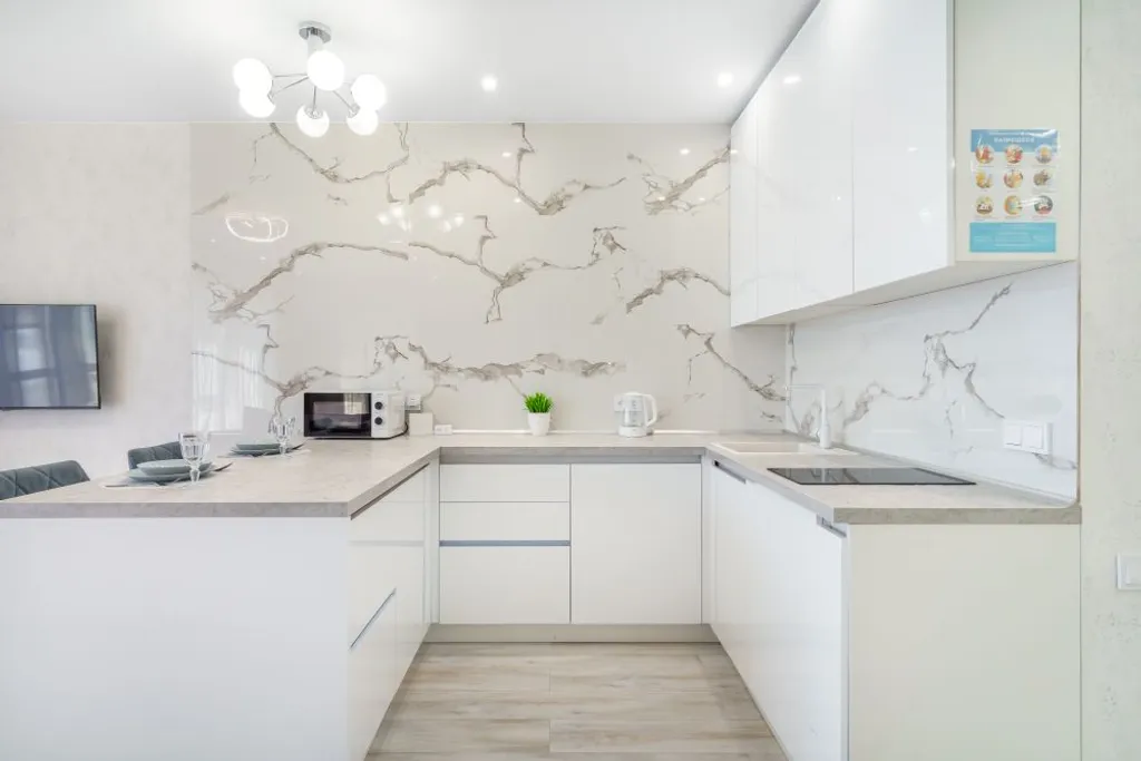 Good Night на Цветаевой 38