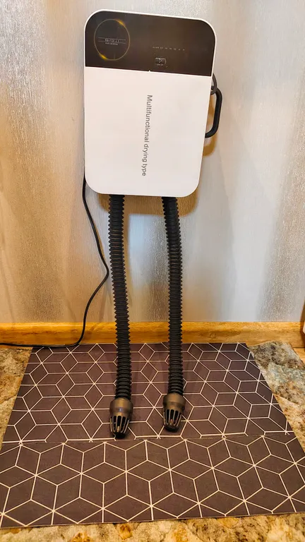 Трёхкомнатная квартира с большой кухней-гостиной возле Биг Вуд