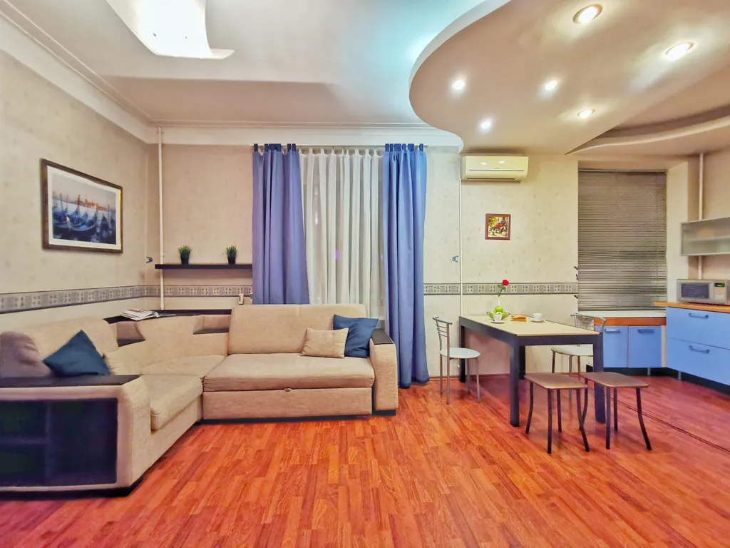 Квартира Квартира Уютный и просторный апартамент Апарт-Комфорт в центре — Ярославль