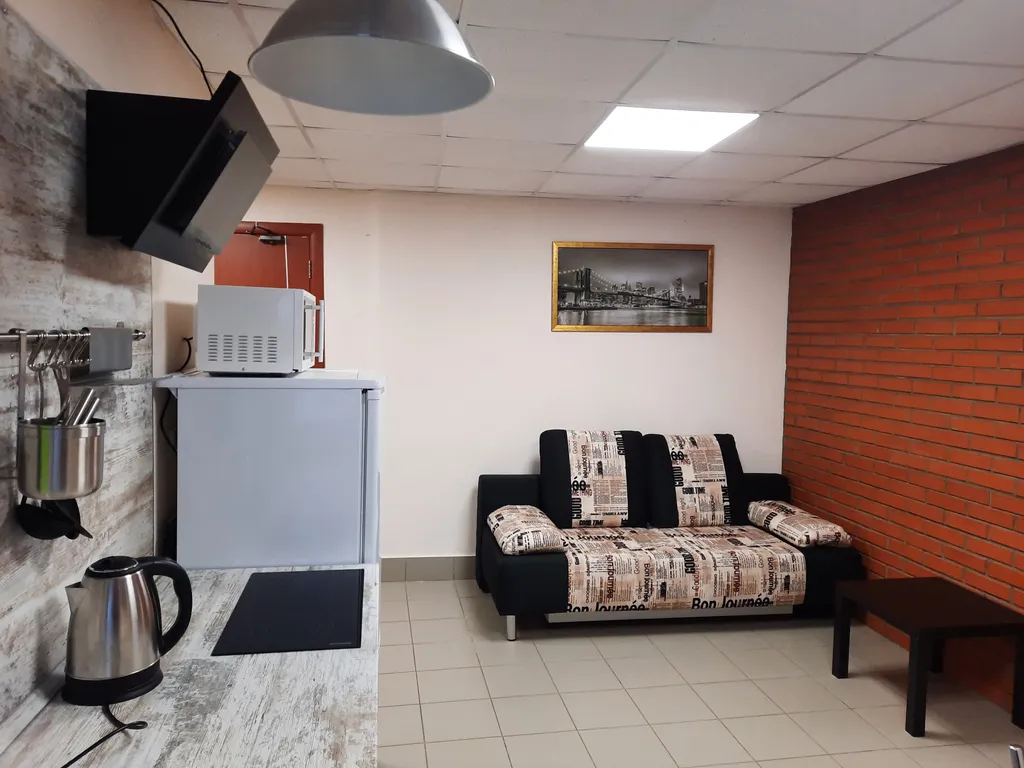 Suite – двухкомнатный номер, с «гостиной» и спальней.