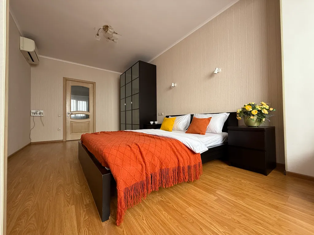 Просторная 2-комнатная квартира с шикарным видом на горы, город и море