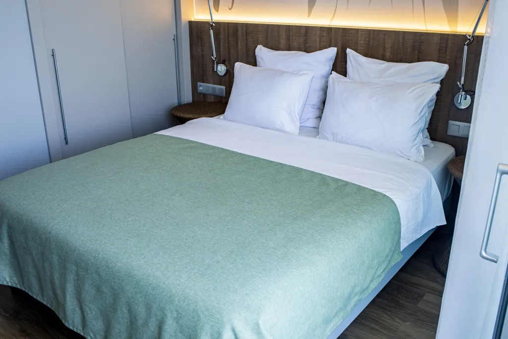 Видовой апартамент с видом на горы в апарт-отеле