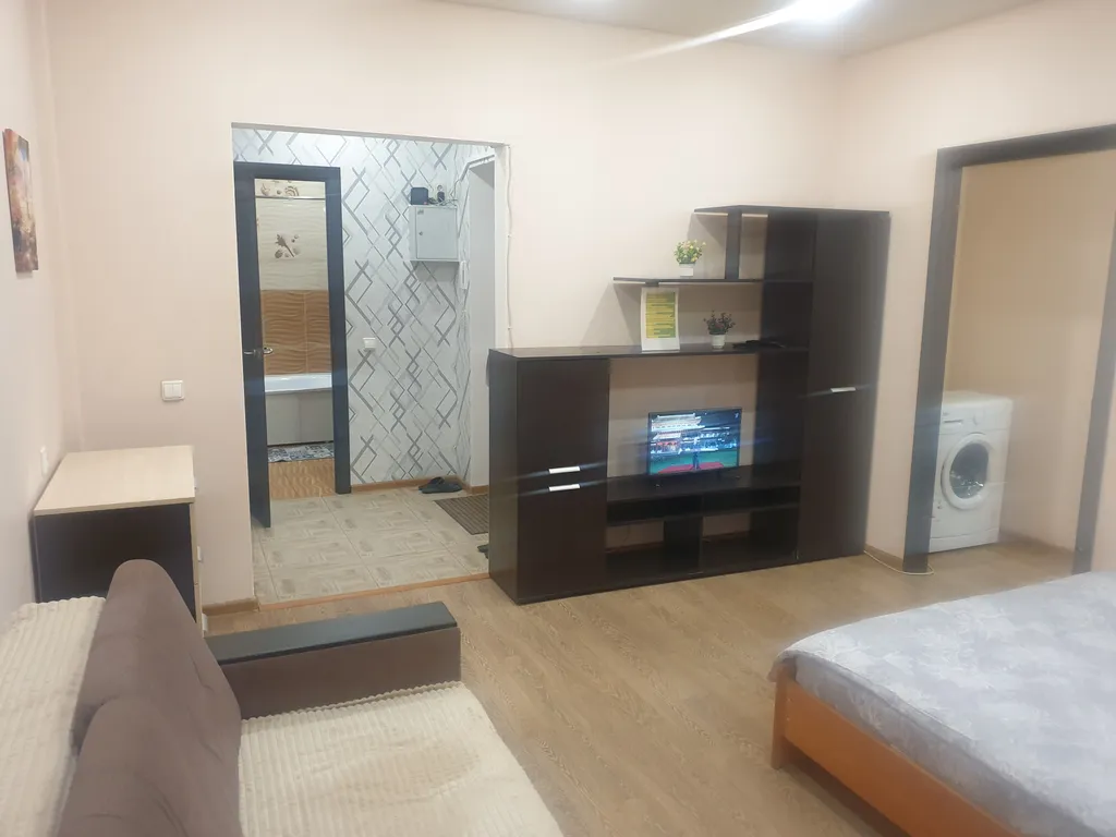 Аэропорт рядом, цена минимум