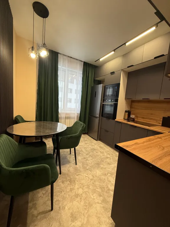 Шикарная двухкомнатная квартира в новом доме — аренда посуточно в Ленск