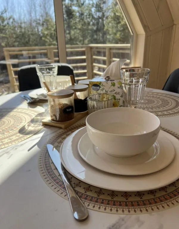 Домик в сосновом лесу с банным чаном