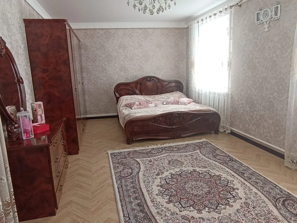 Дом в центре города на улице Мамедбекова, Туристическая миля