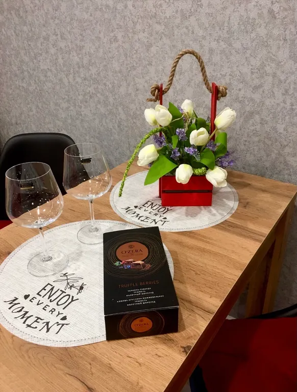 Уютная студия на берегу реки