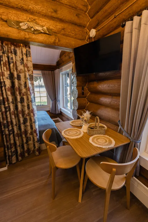 Коттедж Дом Теремок на берегу реки Свирь — Лодейное Поле