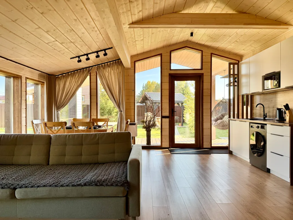 Уютный дом с чаном