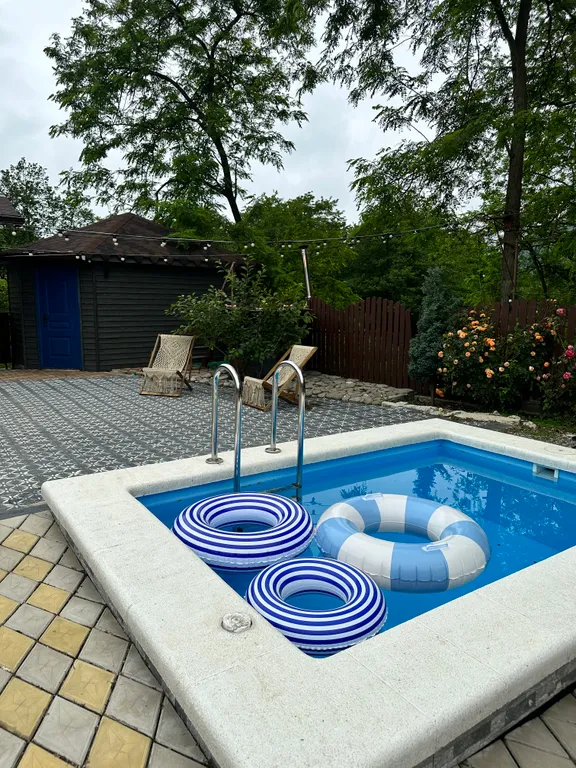 Коттедж Загородный дом с бассейном и сауной — аренда посуточно в Сочи