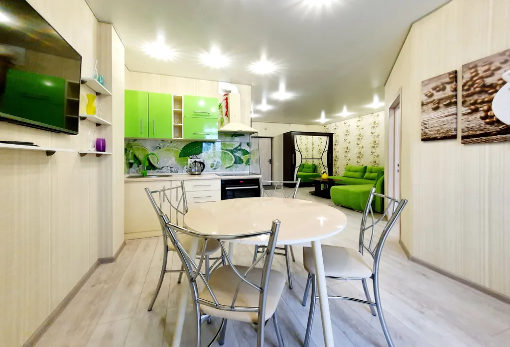 Уютная, новая квартира в пяти минутах от центра города