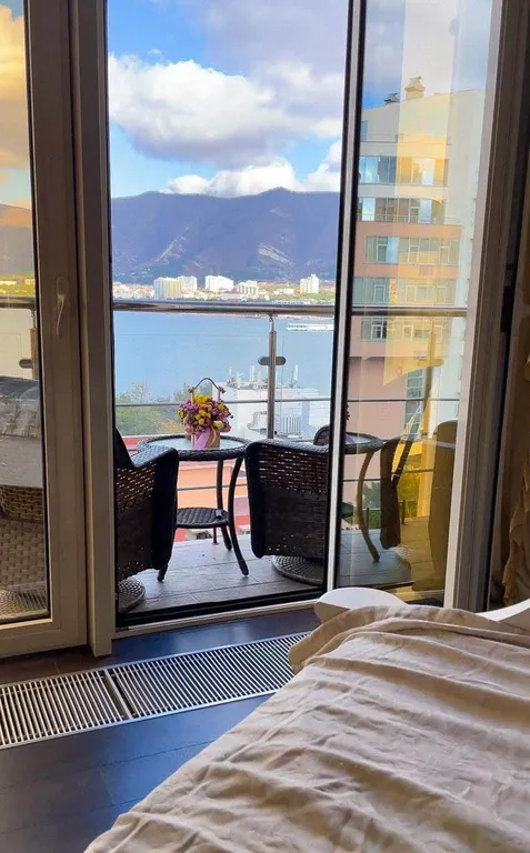 Квартира Апартаменты премиум класса  с видом на море — аренда посуточно в Геленджик