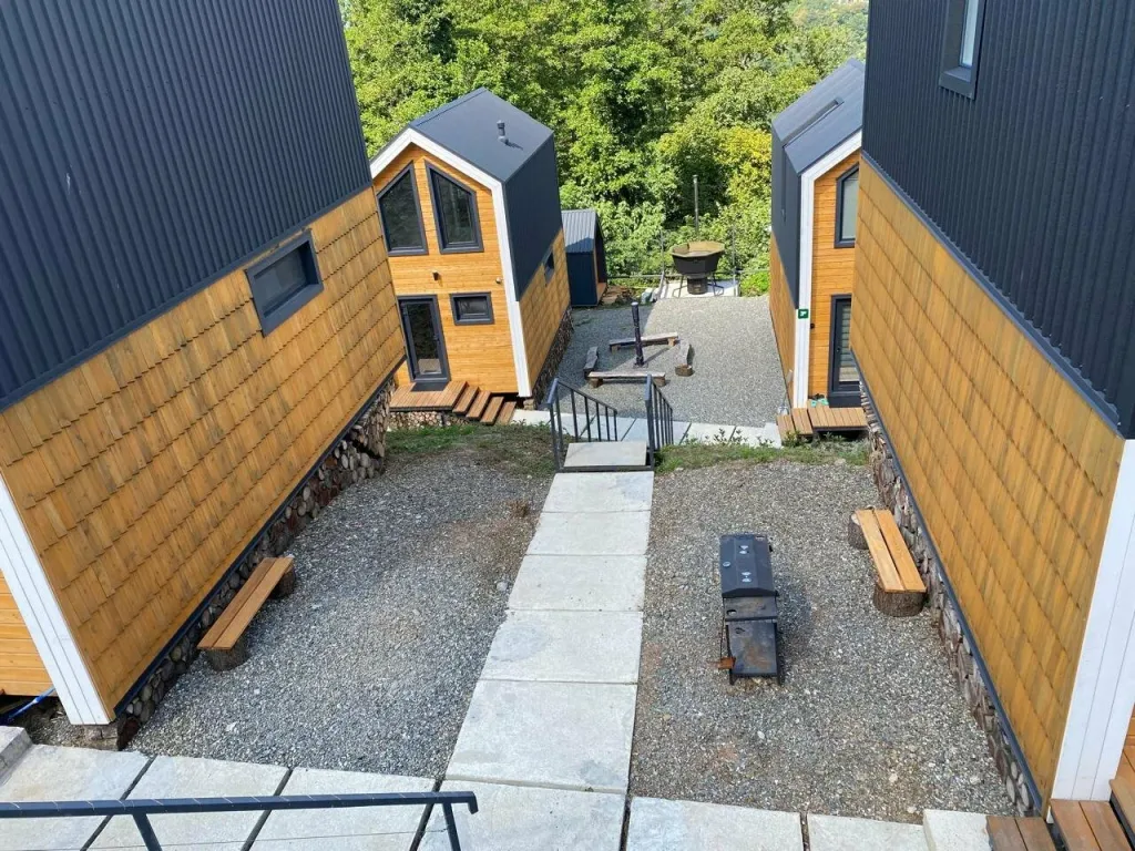 Дом с сауной в лесу