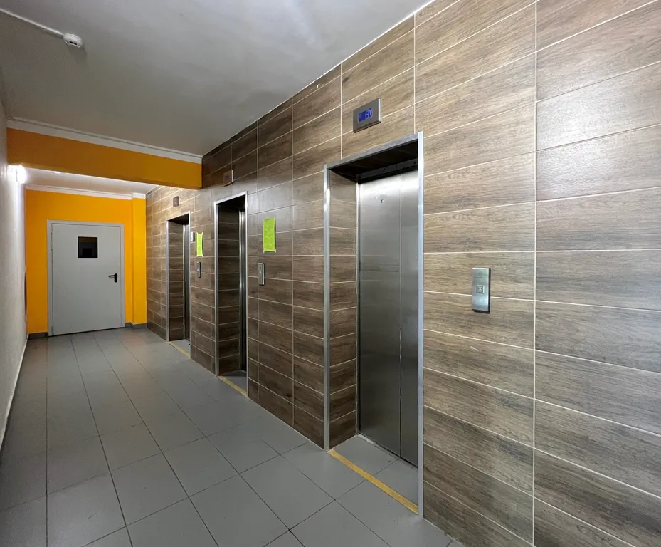 Студия с видом на аэропорт какдома