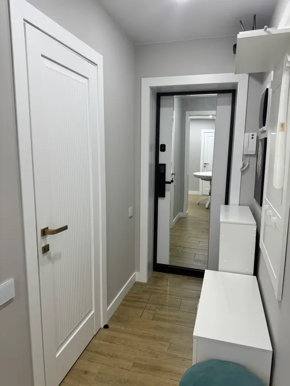 Уютная двухкомнатная квартира у моря, в центре города