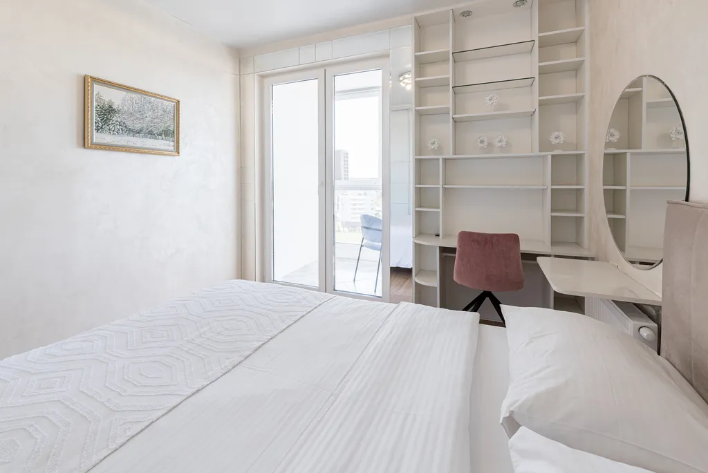 Апартаменты у Дана молл с видом на озеро