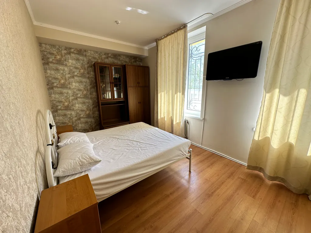 Дом на берегу Черного моря с видом на море