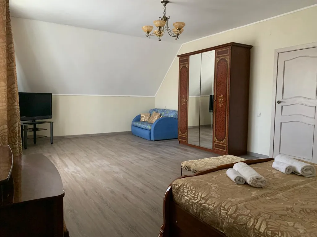 4-комнатный Дом