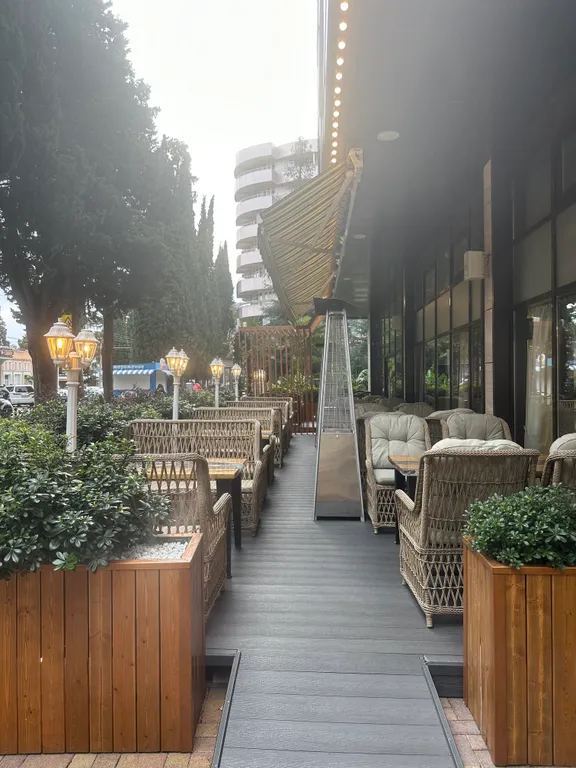 Роскошная студия у моря в самом центре