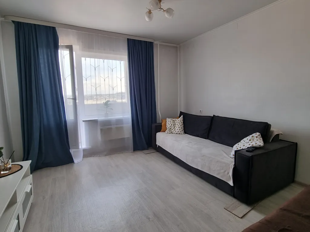 Уютная, чистая двухкомнатная квартира рядом с трц People's park, парк