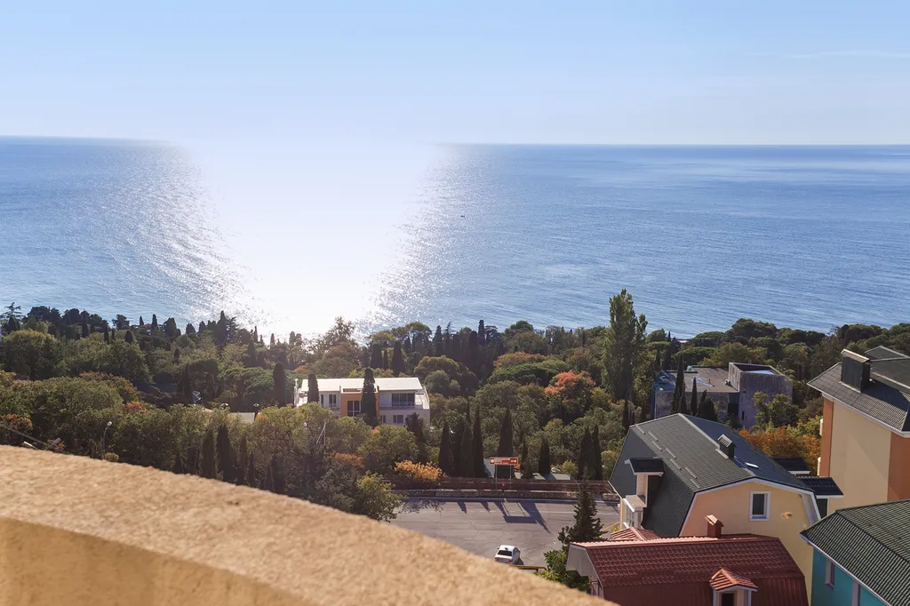 Студия на двоих с балконом у моря