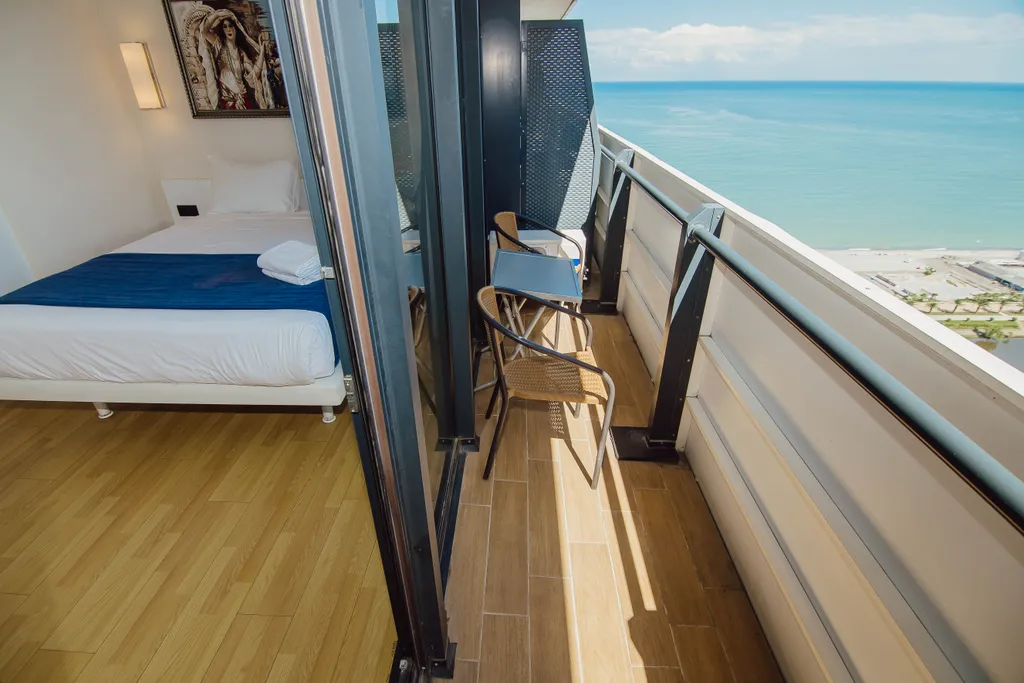 Квартира Апартаменты с видом на море первая линия — Батуми