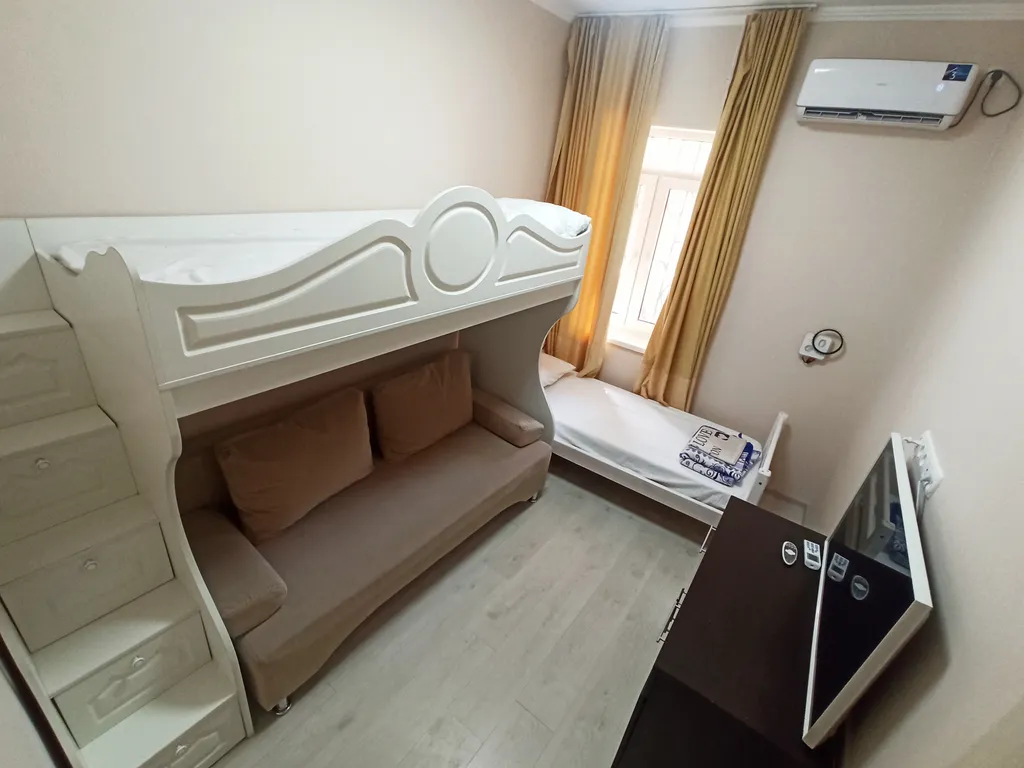 Апартамент с видом на море на берегу Пицундской бухты