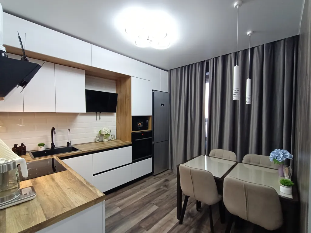 Квартира Апартамент в Кузьминках — аренда посуточно в Омск