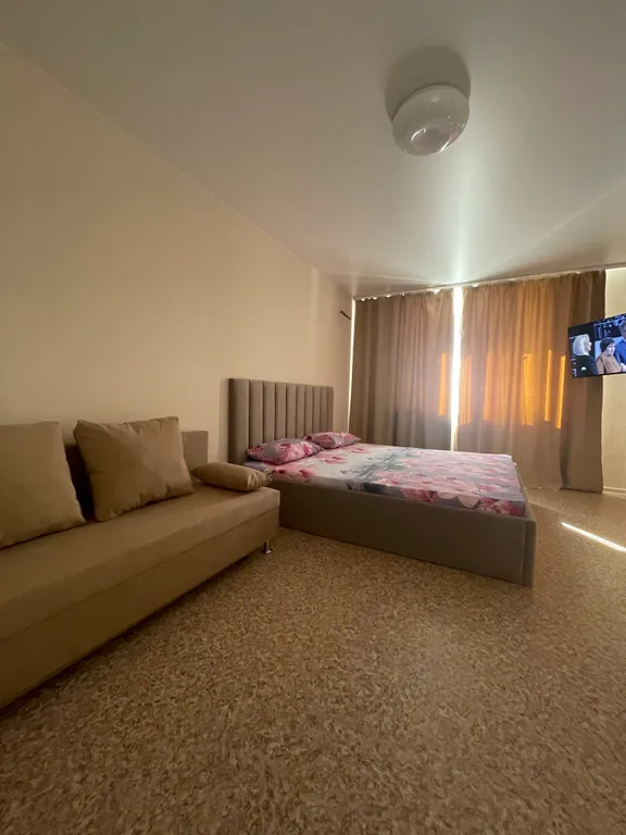 Уютная квартира рядом с Оранжевым