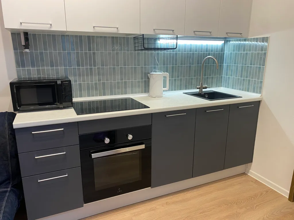 Красивая евродвушка в новом самолете