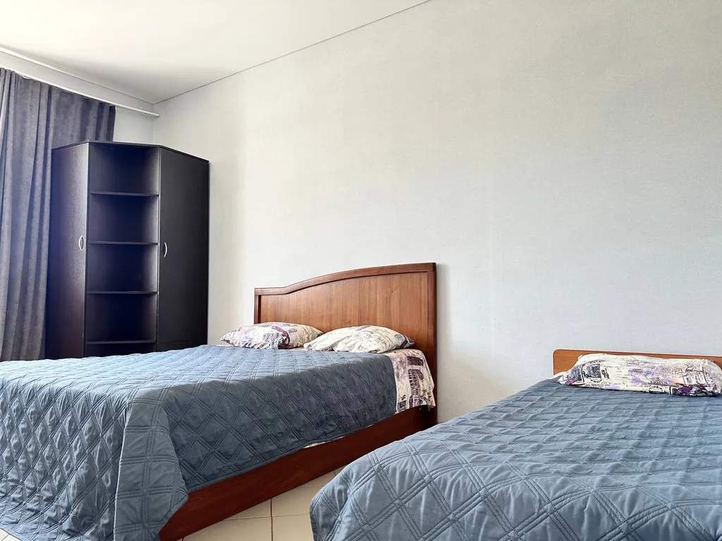 Дом с большой террасой