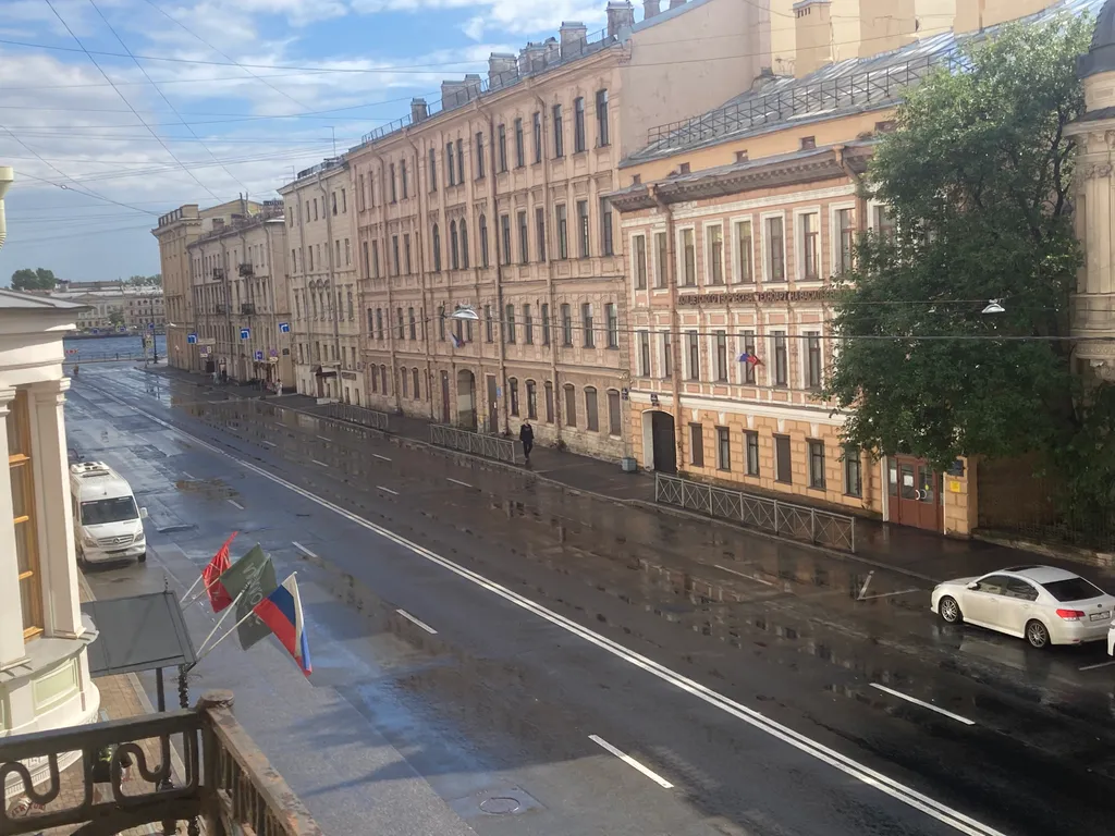 Атмосферная квартира на Неве