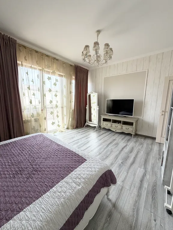 Просторный уютный коттедж с сауной и удобной транспортной развязкой