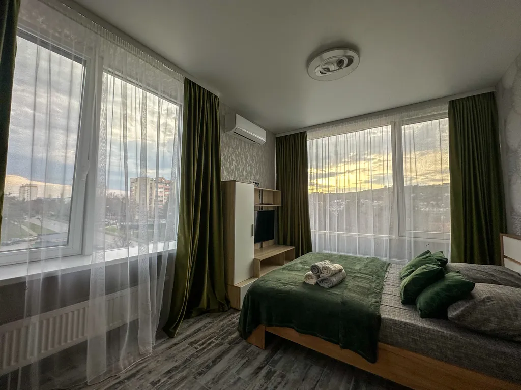 Квартира Апартаменты с прекрасными закатами и восходами — аренда посуточно в Симферополь