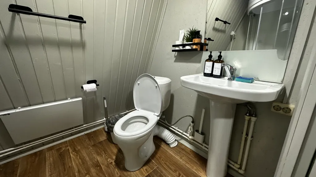 Уютный дом с видом на озеро