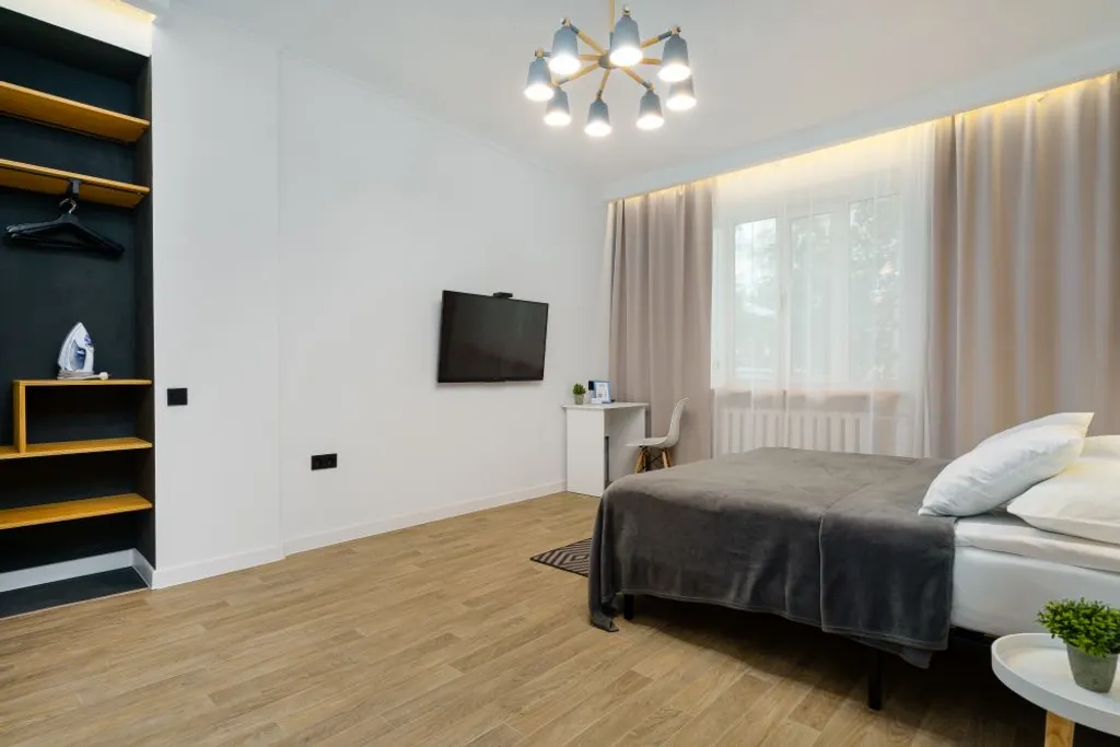 Good Night на Кузнецова 28